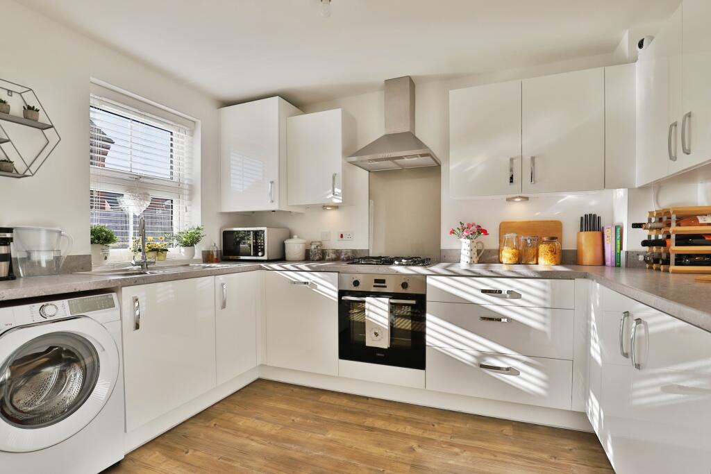 Additional image 7 of Edmund Crescent, BEARWOOD, Bournemouth, Dorset, BH11