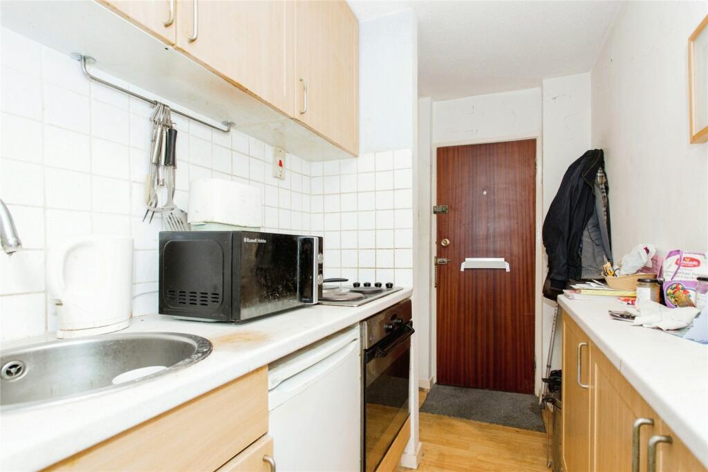 Additional image 7 of Manhattan Drive, Cambridge, Cambridgeshire, CB4