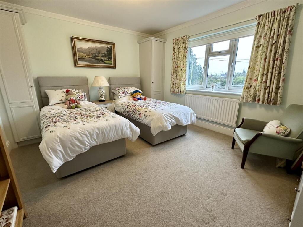 Additional image 22 of Holt Gardens, Studley