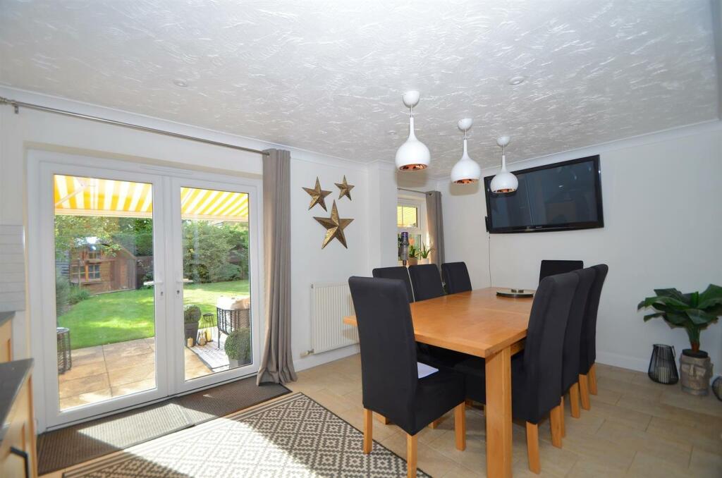 Additional image 6 of Orchard Way, Haddenham, Ely