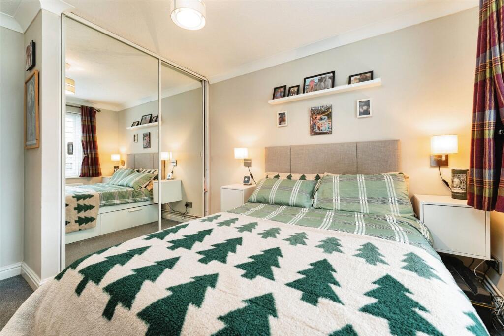 Additional image 12 of Humphries Way, Milton, Cambridge, Cambridgeshire, CB24