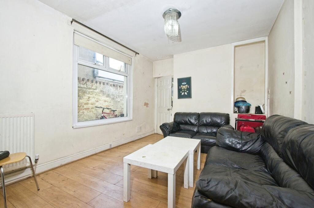 Additional image 8 of Glenroy Street, Cardiff, CF24