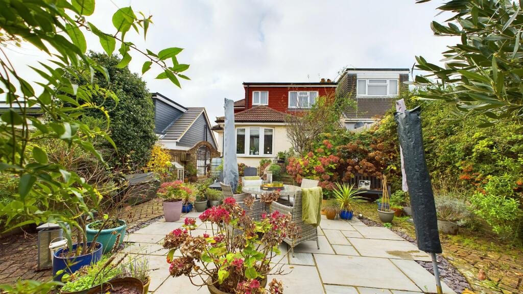 Additional image 12 of Thornhill Avenue, Brighton, BN1
