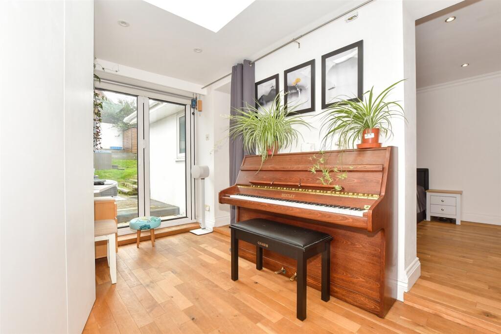 Additional image 11 of Willow Walk, Newhaven, East Sussex