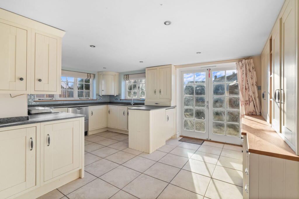 Additional image 22 of Carmel Street, Saffron Walden