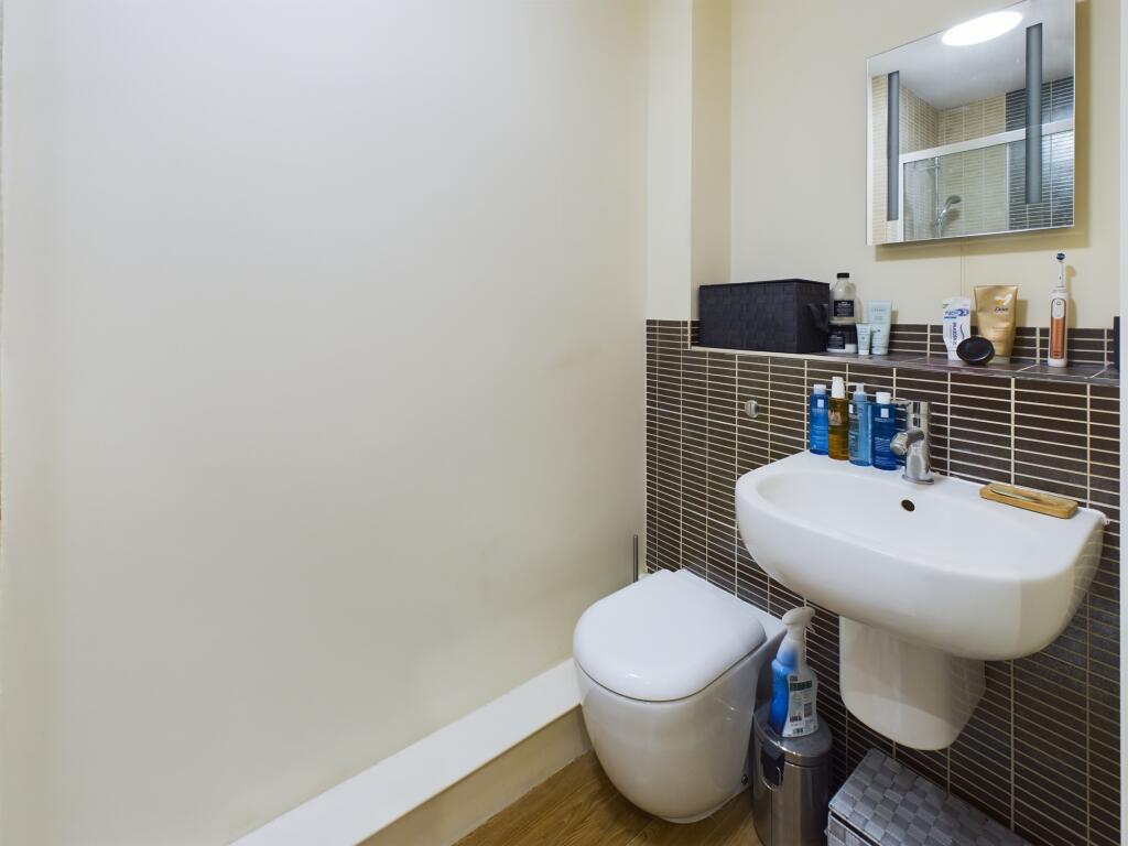 Additional image 7 of Flat 2 20 Occupation Road, Cambridge, Cambridgeshire