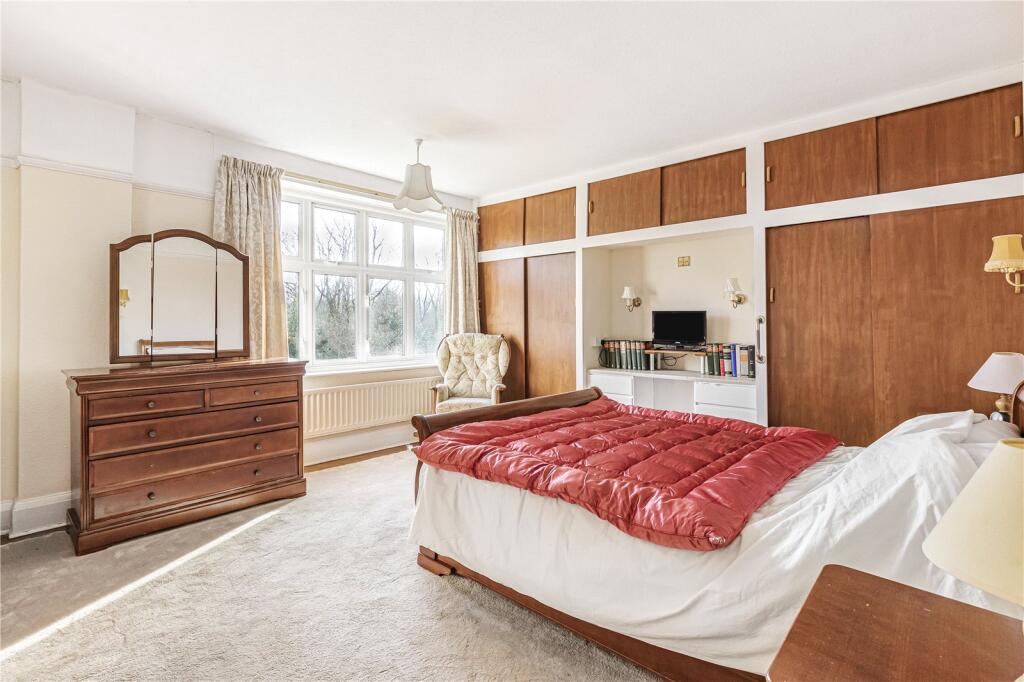 Additional image 4 of Sutherland Avenue, Petts Wood, Orpington, Kent, BR5