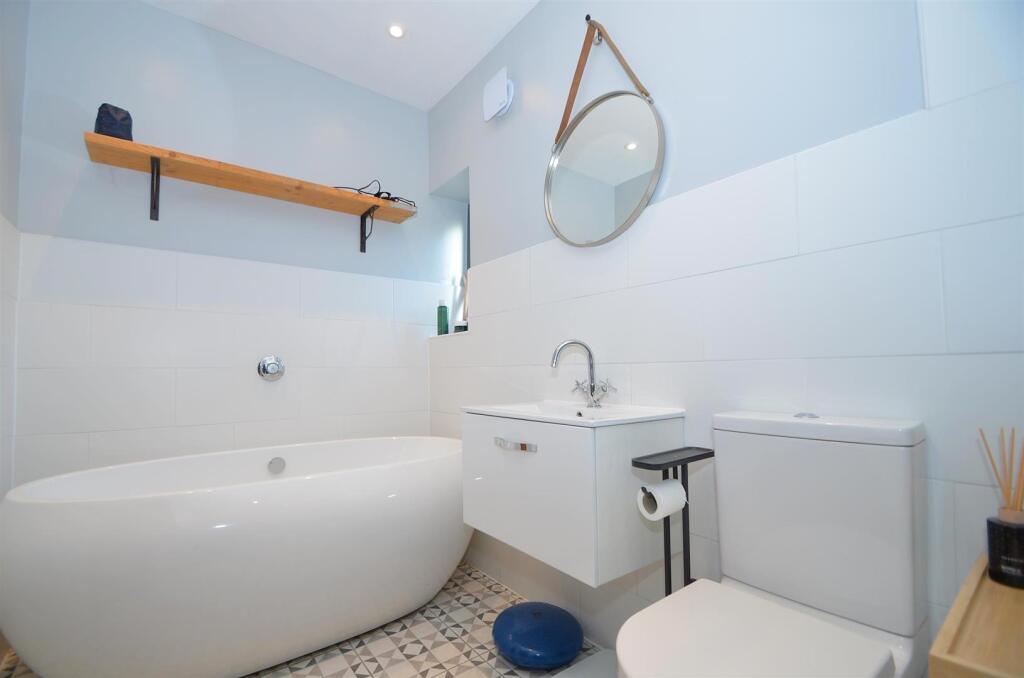 Additional image 12 of Branch Bridge, Queen Adelaide, Ely