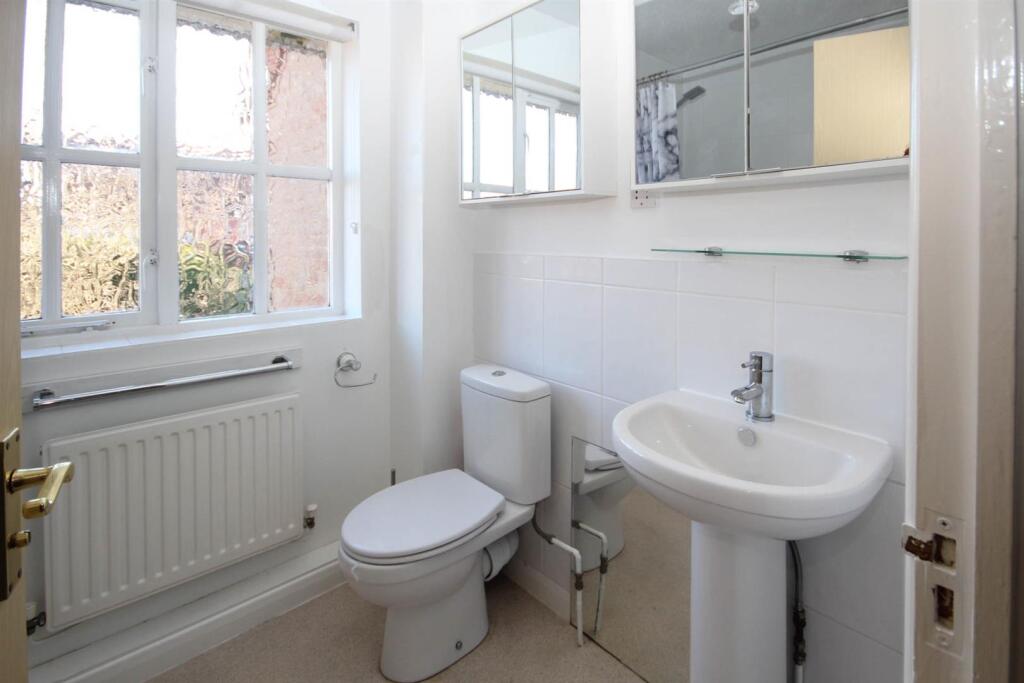 Additional image 9 of Blackthorn