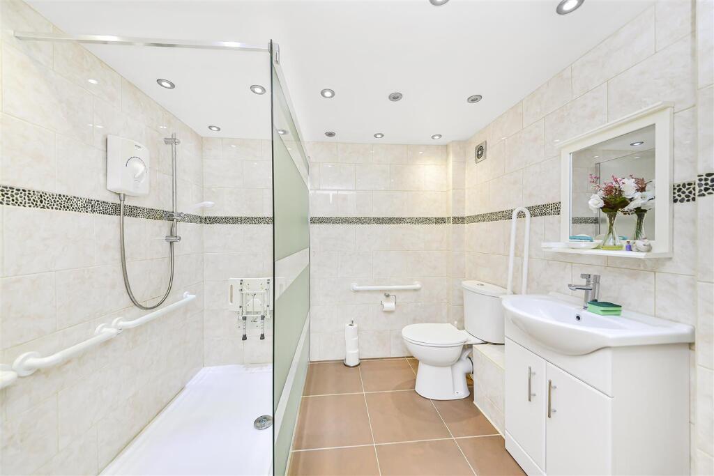 Additional image 12 of Harton Way, Kings Heath, Birmingham