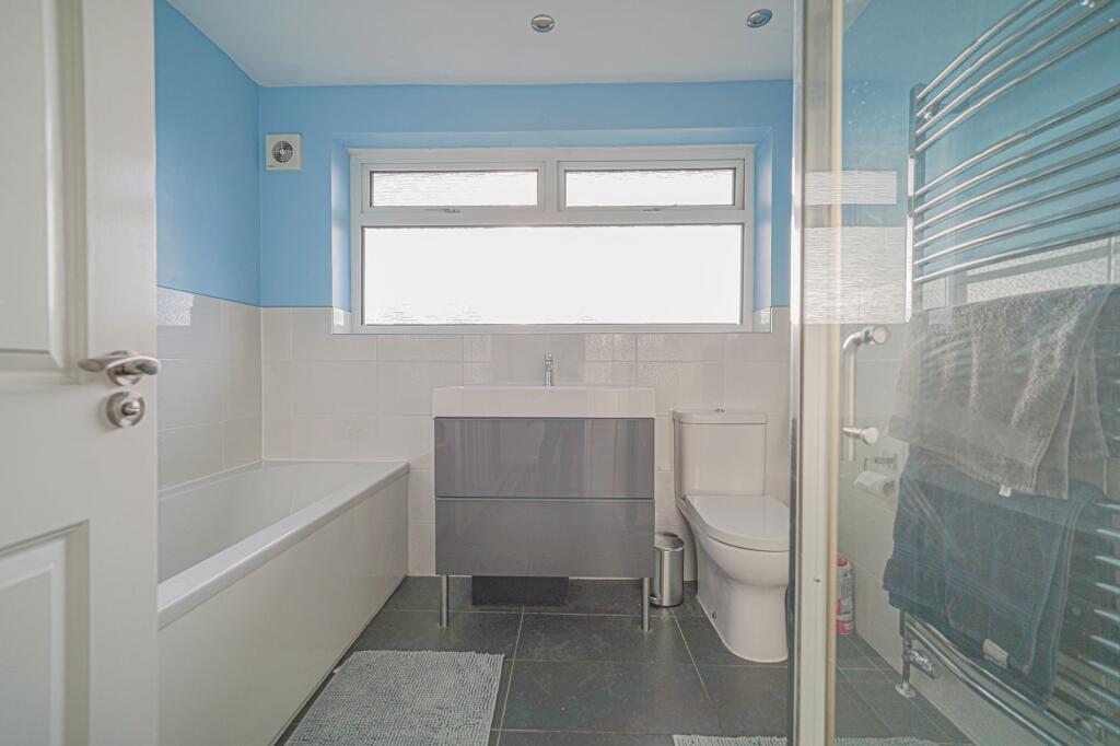 Additional image 18 of Nuthurst Grove, Bentley Heath, B93