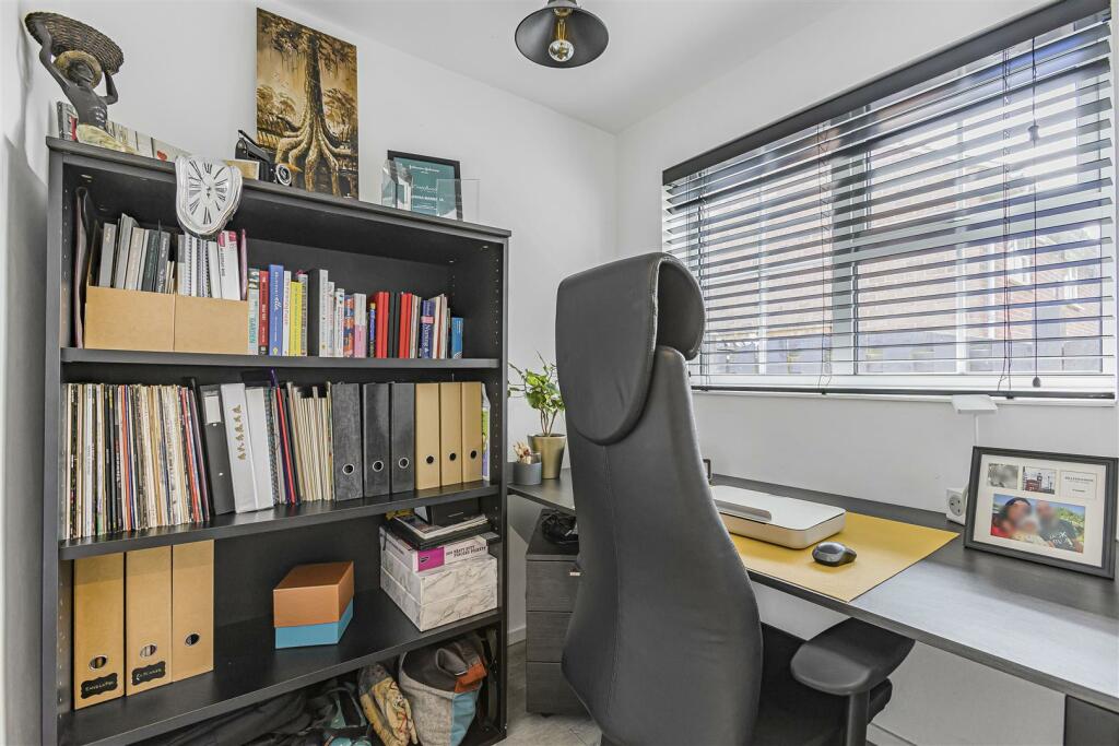 Additional image 9 of Chequers, Welwyn Garden City