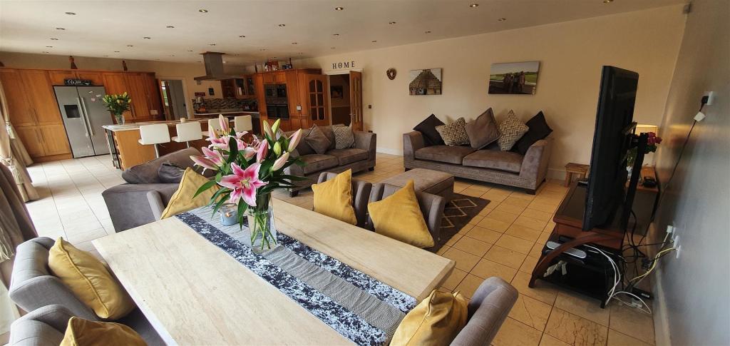 Additional image 6 of Hollybush Road, Cyncoed, Cardiff