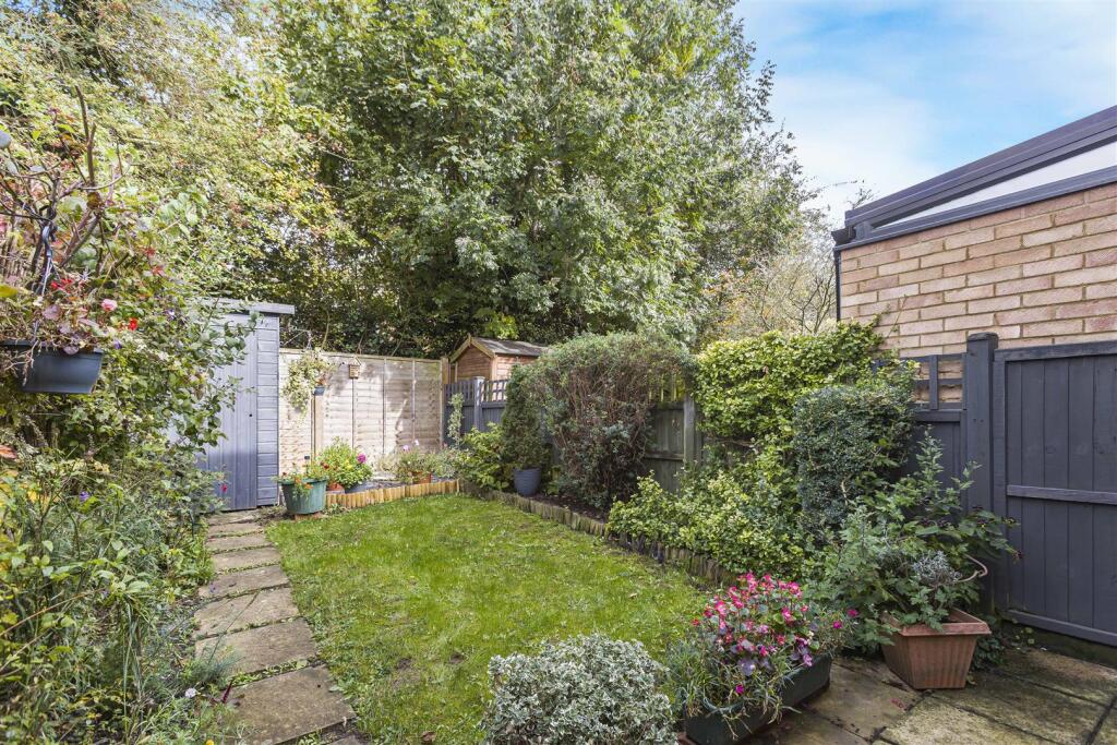 Additional image 13 of Vincenzo Close, Welham Green , Herts