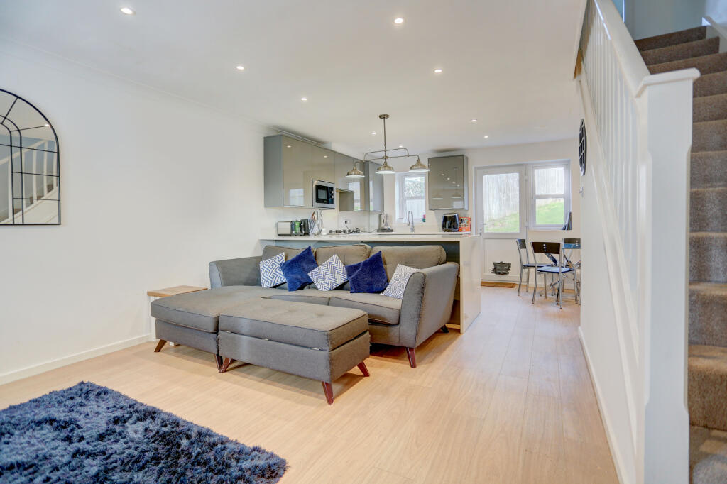 Additional image 12 of Blackthorn Close, Portslade, Portslade, BN41