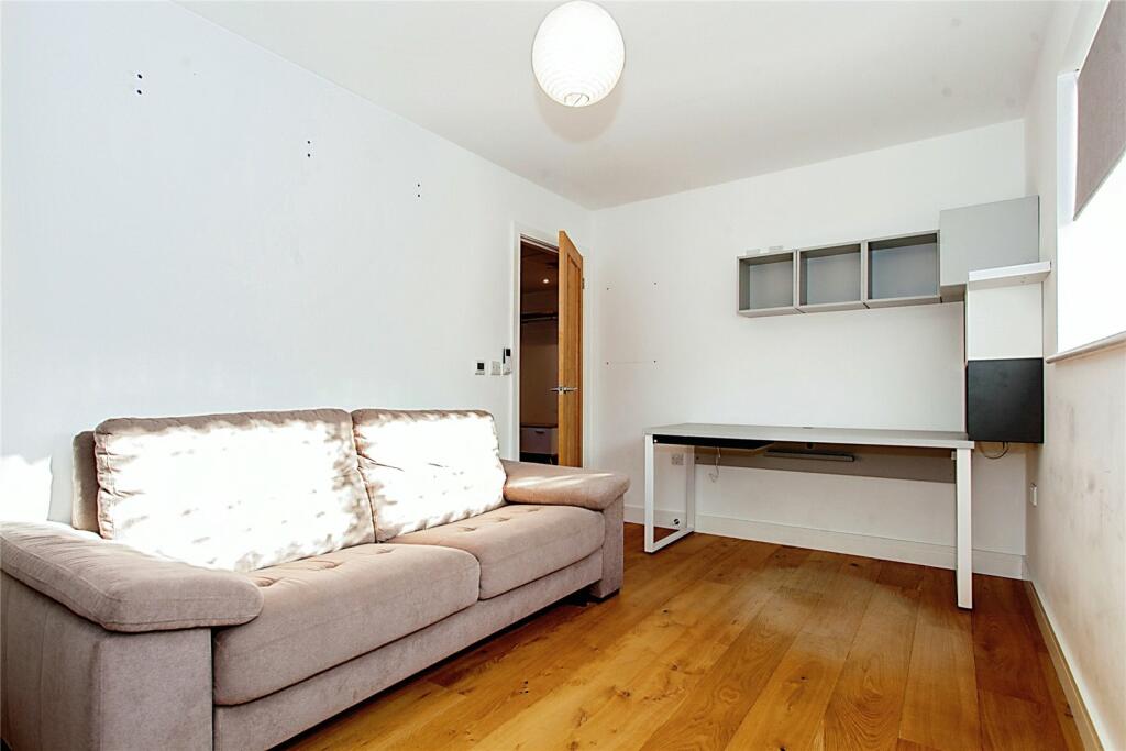 Additional image 10 of Dunsmore Close, Cambridge, Cambridgeshire, CB5