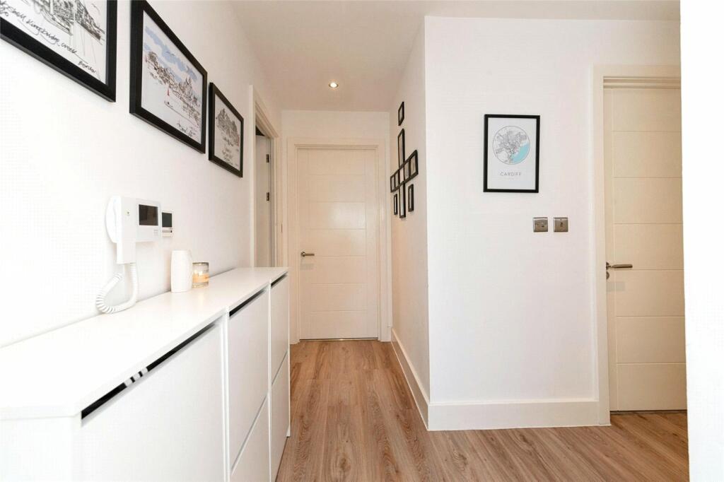 Additional image 11 of Bayscape, Watkiss Way, Cardiff Bay, CF11