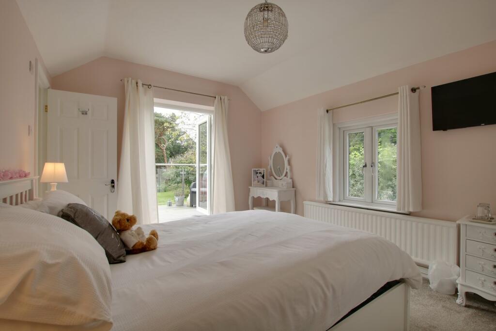 Additional image 10 of Pitt House Lane, Hurn, Christchurch, BH23