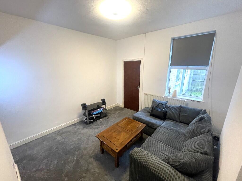 Additional image 5 of Eva Road, B18