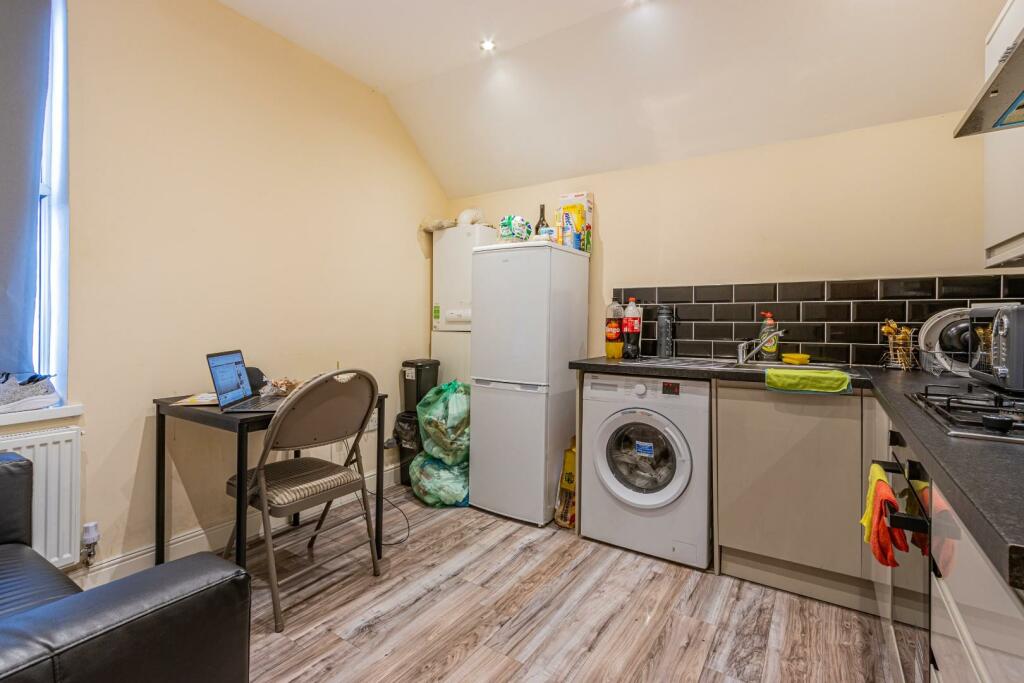 Additional image 7 of Colum Road, Cathays