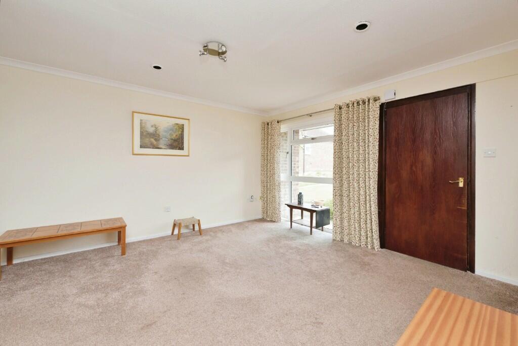 Additional image 4 of Hillway, CB21