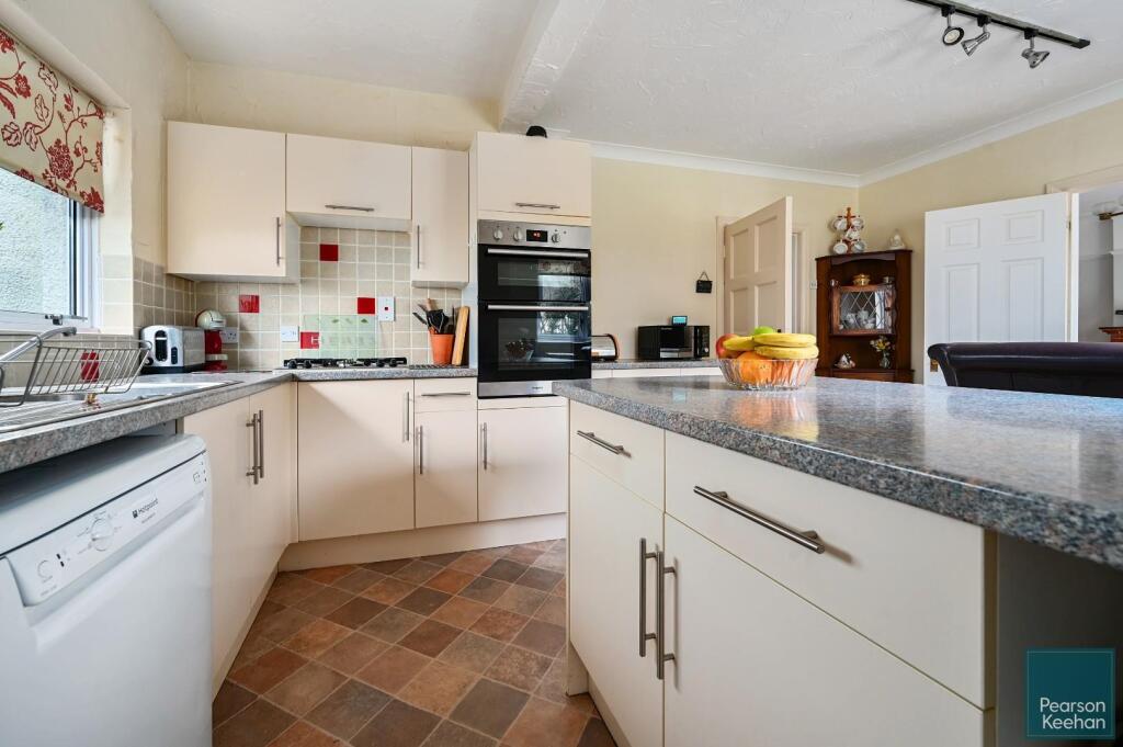 Additional image 5 of Park Avenue, Hove