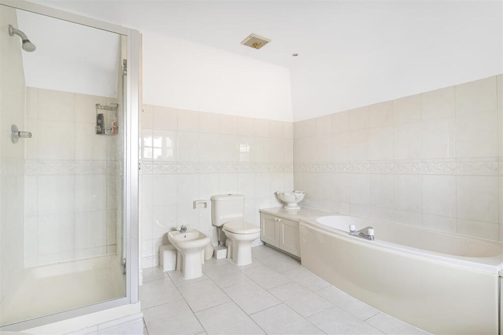 Additional image 36 of Snailwell Road, Newmarket