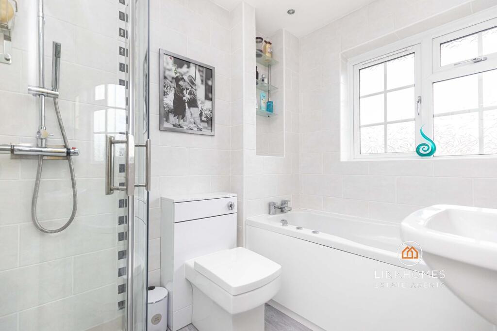 Additional image 8 of Woodpecker Drive, Poole, BH17