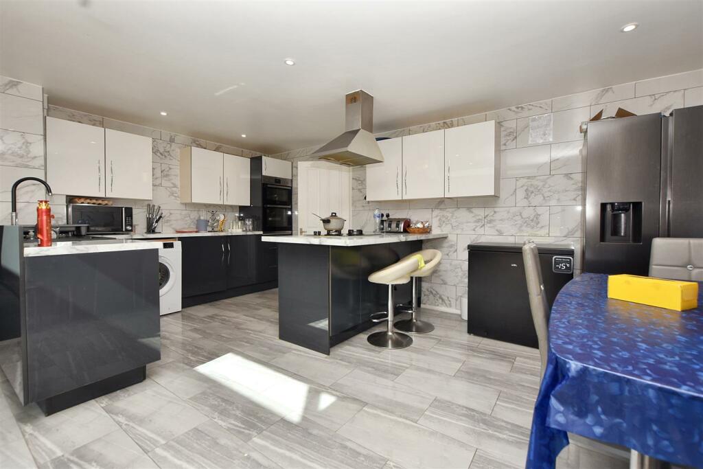 Additional image 5 of Kings Drive, Eastbourne
