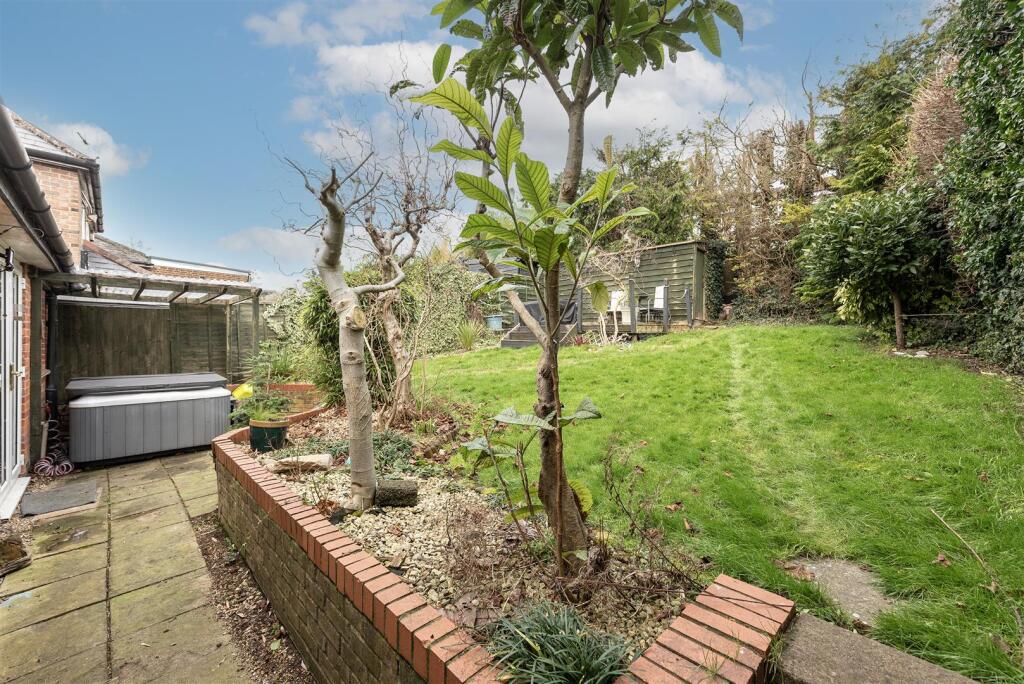 Additional image 11 of Lower Luton Road, Harpenden