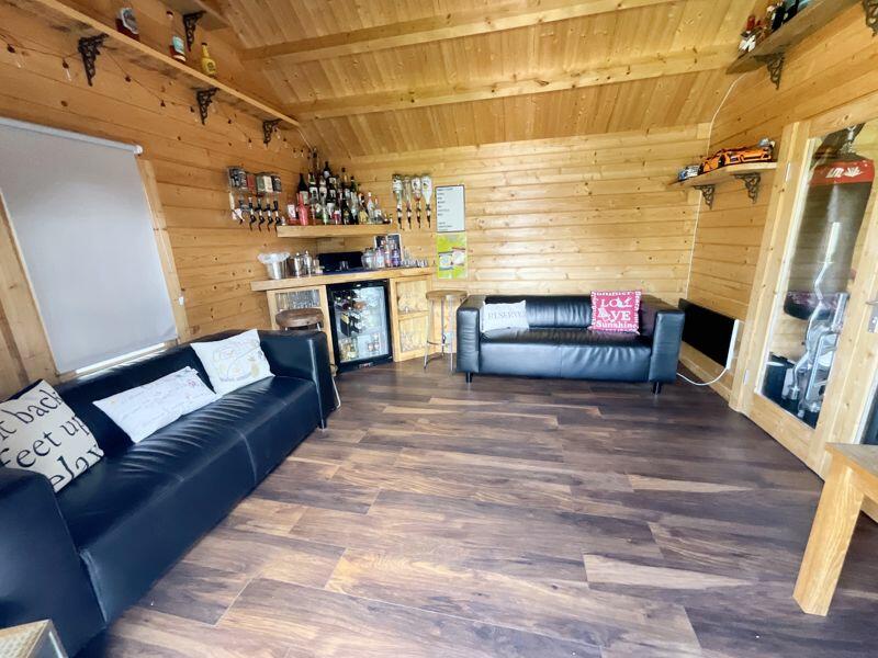 Additional image 26 of CHRISTCHURCH