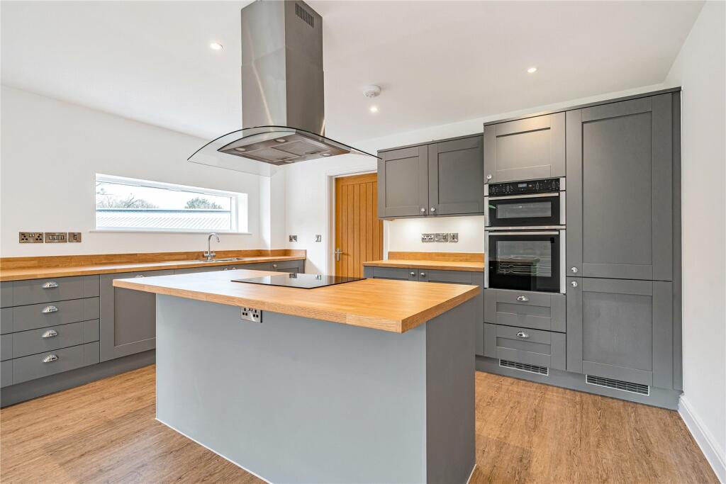 Additional image 10 of Old Stable Lane, Kentford, Suffolk, CB8