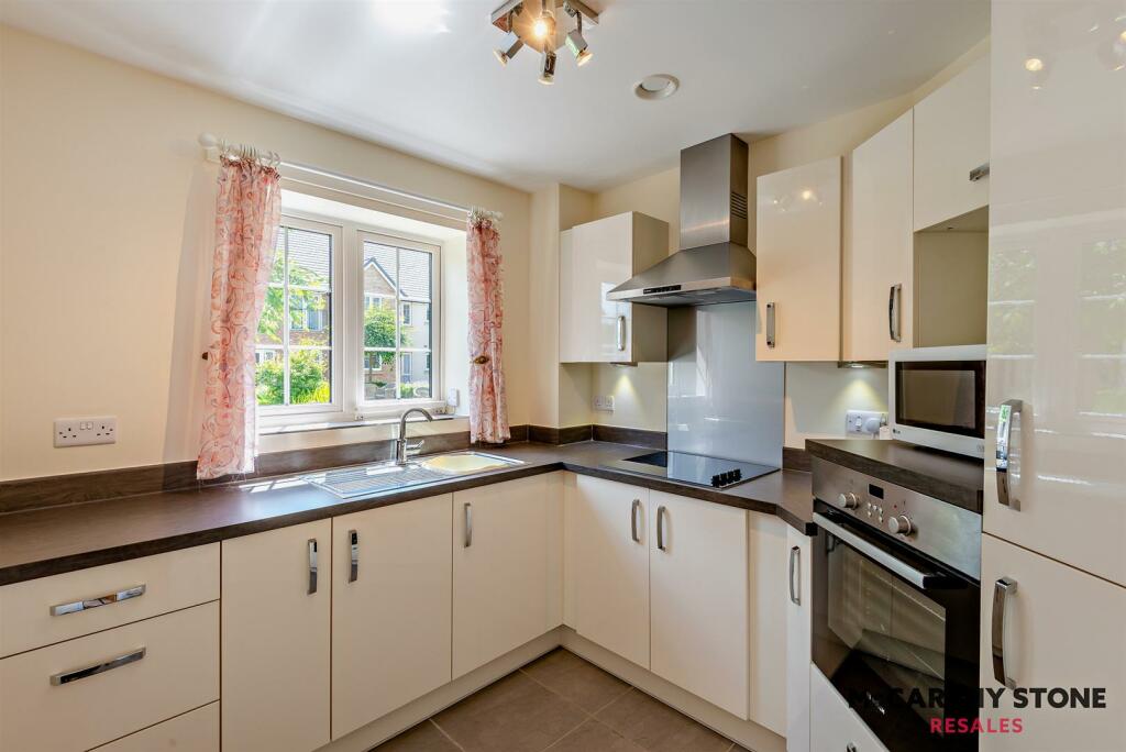 Additional image 5 of Roslyn Court, Lisle Lane, Ely, Cambridgeshire, CB7 4FA