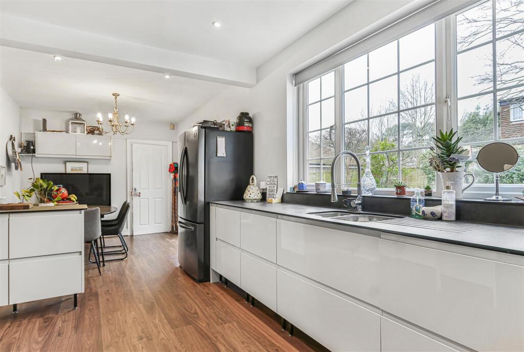 Additional image 17 of Gleneagles Avenue, Lower Parkstone, Poole