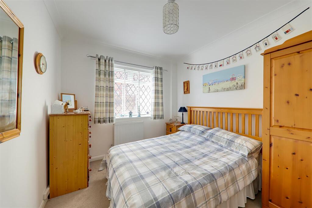 Additional image 14 of Alinora Crescent, Goring-By-Sea, Worthing