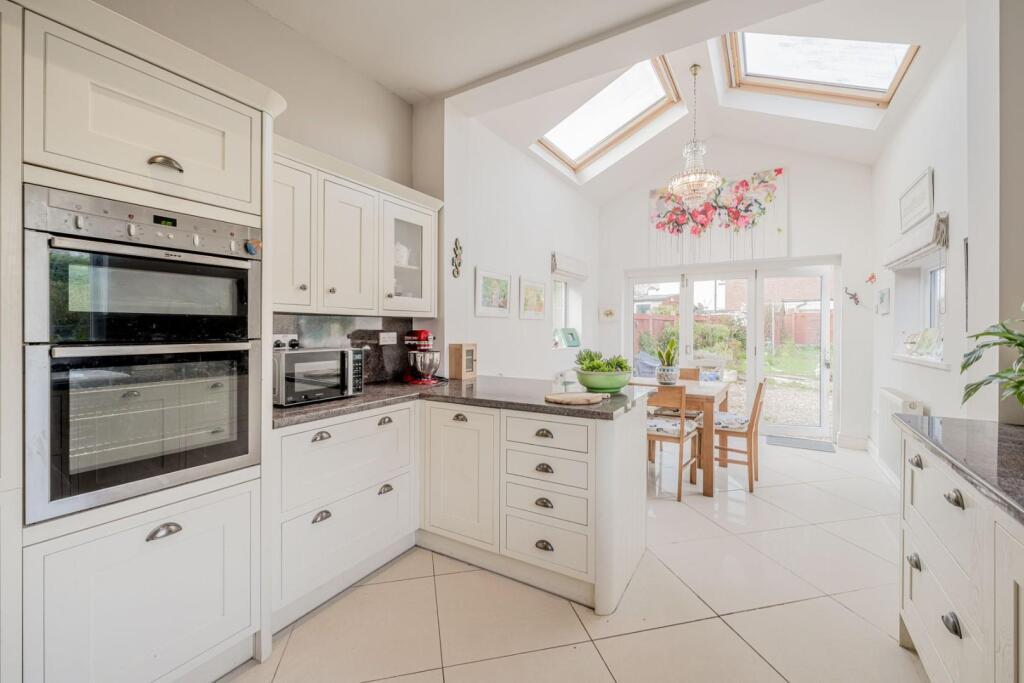 Additional image 34 of Court Oak Road, Harborne, Birmingham