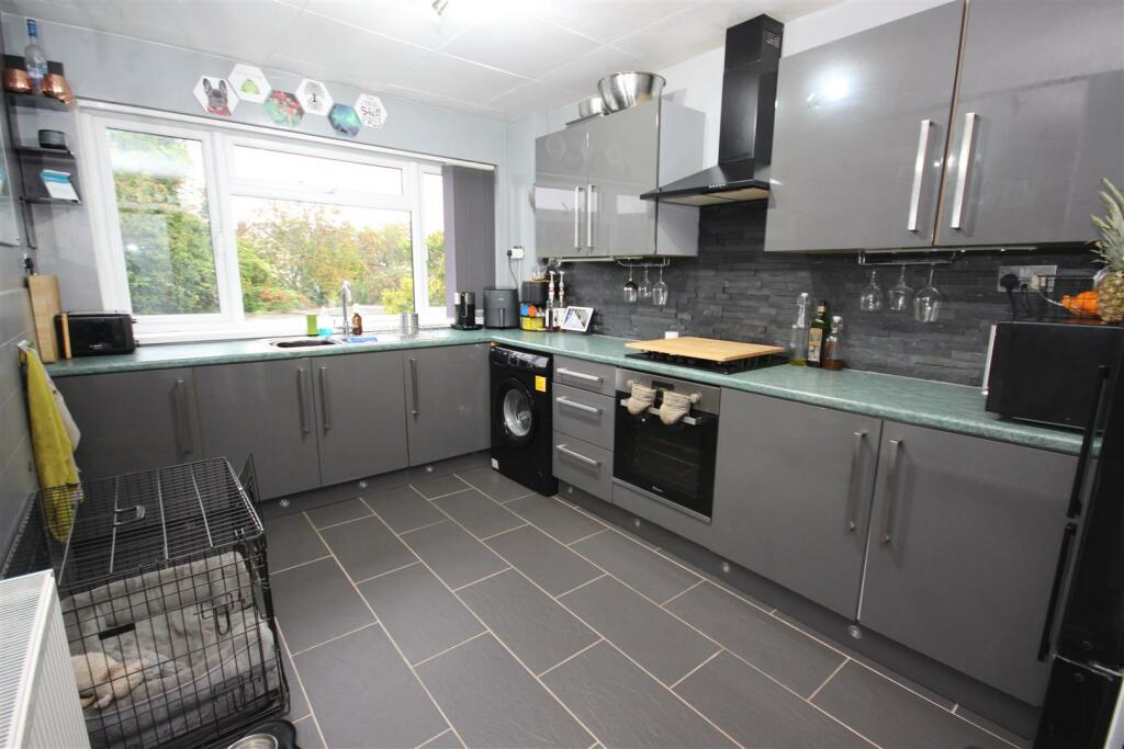 Additional image 6 of Bishops Close, Whitchurch