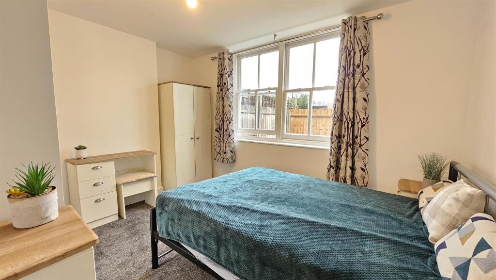 Additional image 5 of Rooms available - 53 Canterbury Street, Cambridge, CB4 3QG