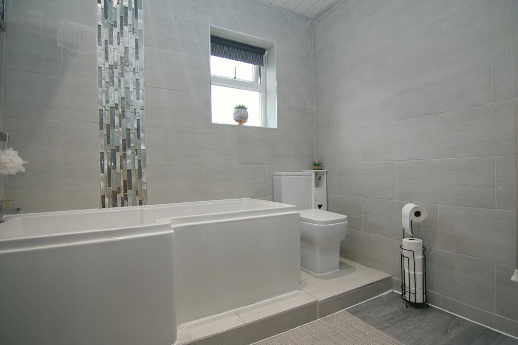 Additional image 17 of Highlands Close, Horton Bank Top, Bradford, BD7