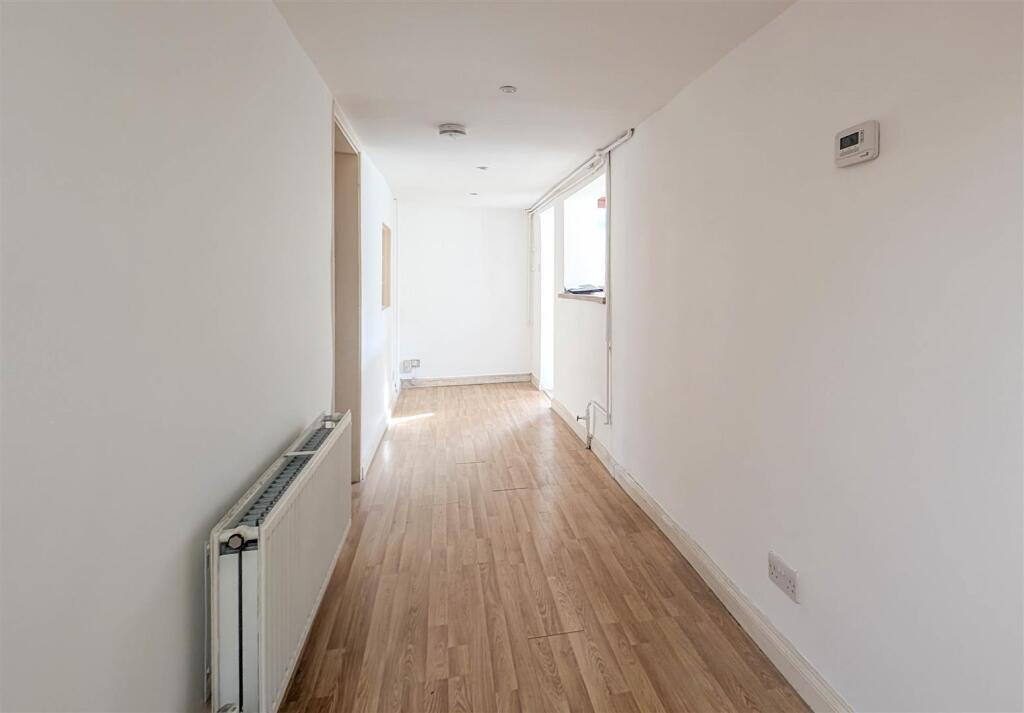 Additional image 11 of Hythe Lane, Burwell