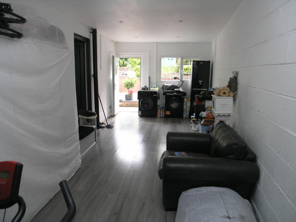 Additional image 5 of HALESOWEN, Lutley Avenue