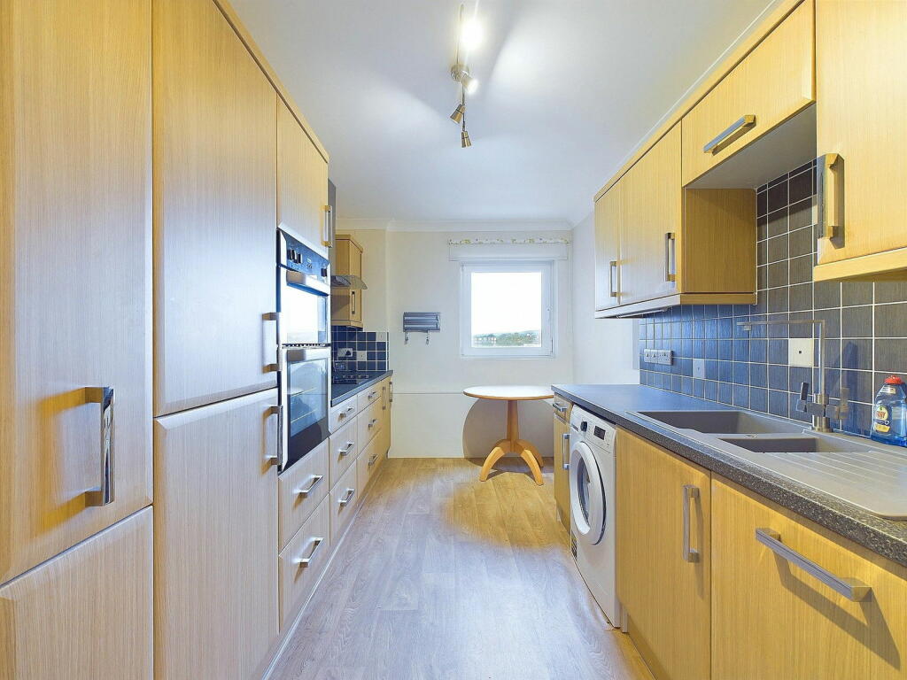 Additional image 17 of Capelia House 18-21, West Parade, Worthing, BN11