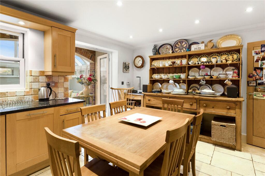 Additional image 6 of Castle Street, Saffron Walden, CB10