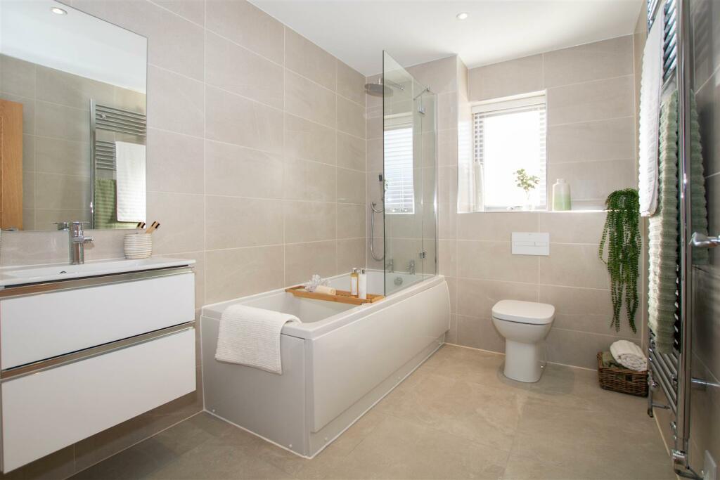 Additional image 11 of Poppy Field, Water Lane, Steeple Bumpstead