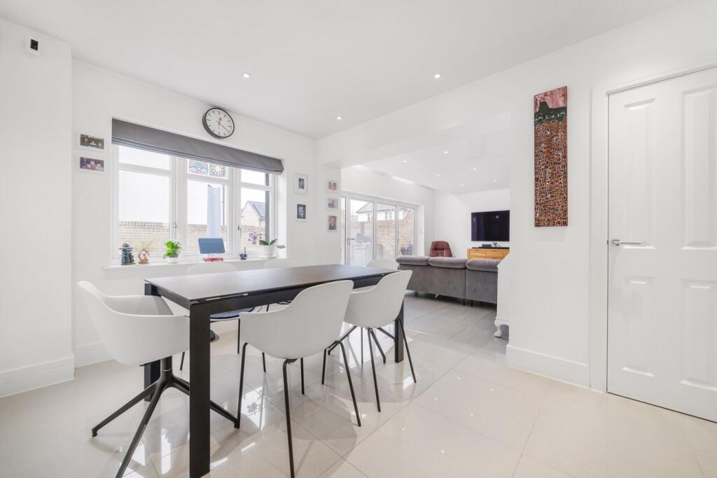 Additional image 9 of Eversleigh Place, Beckenham, BR3