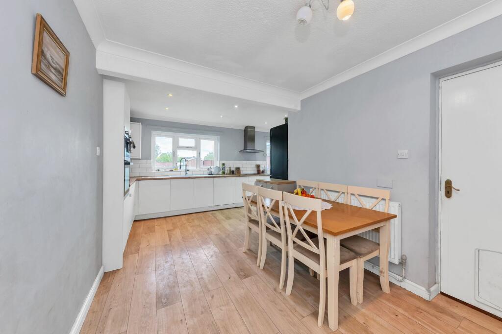 Additional image 7 of Bendyshe Way, Barrington, CB22