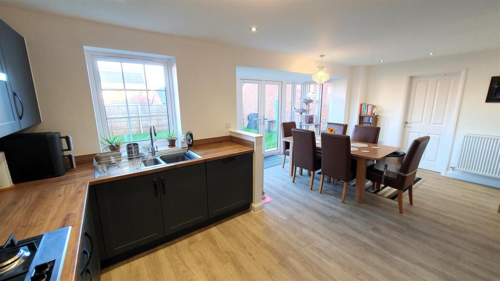 Additional image 10 of Neville Gardens