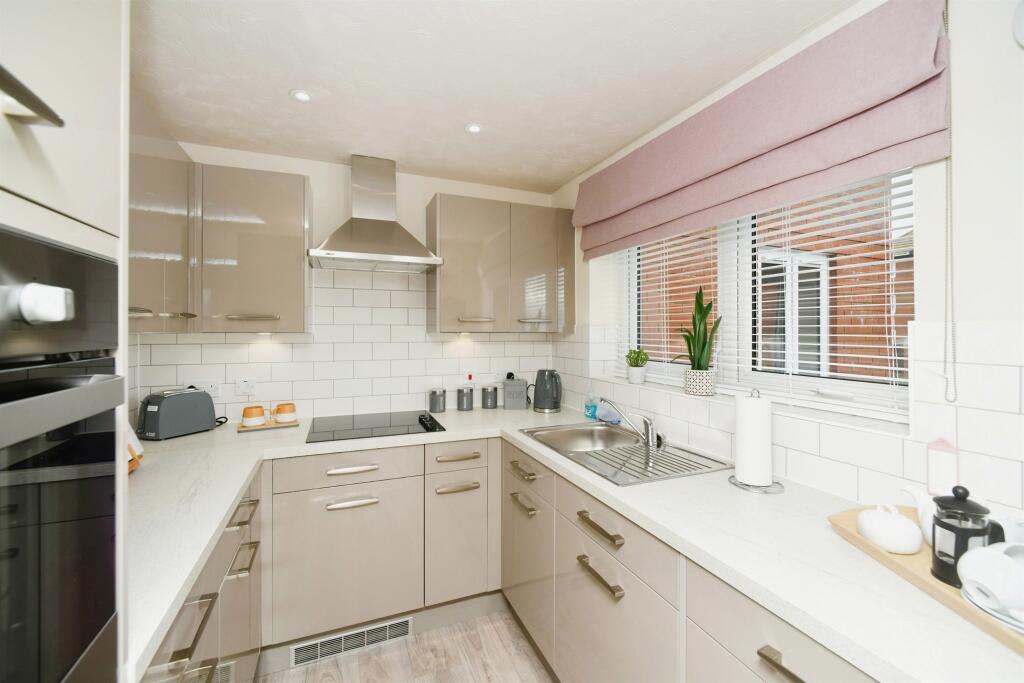 Additional image 11 of Rowe Avenue, Peacehaven