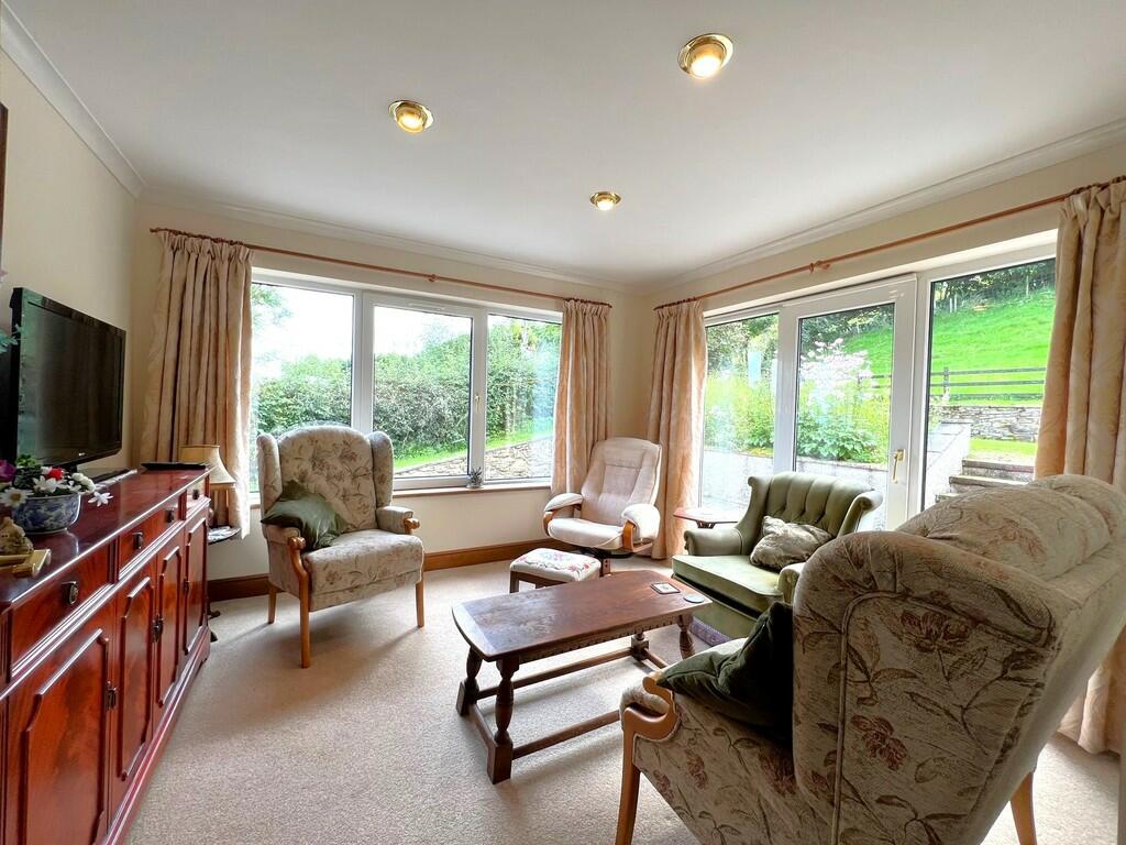 Additional image 5 of Warnell, Welton