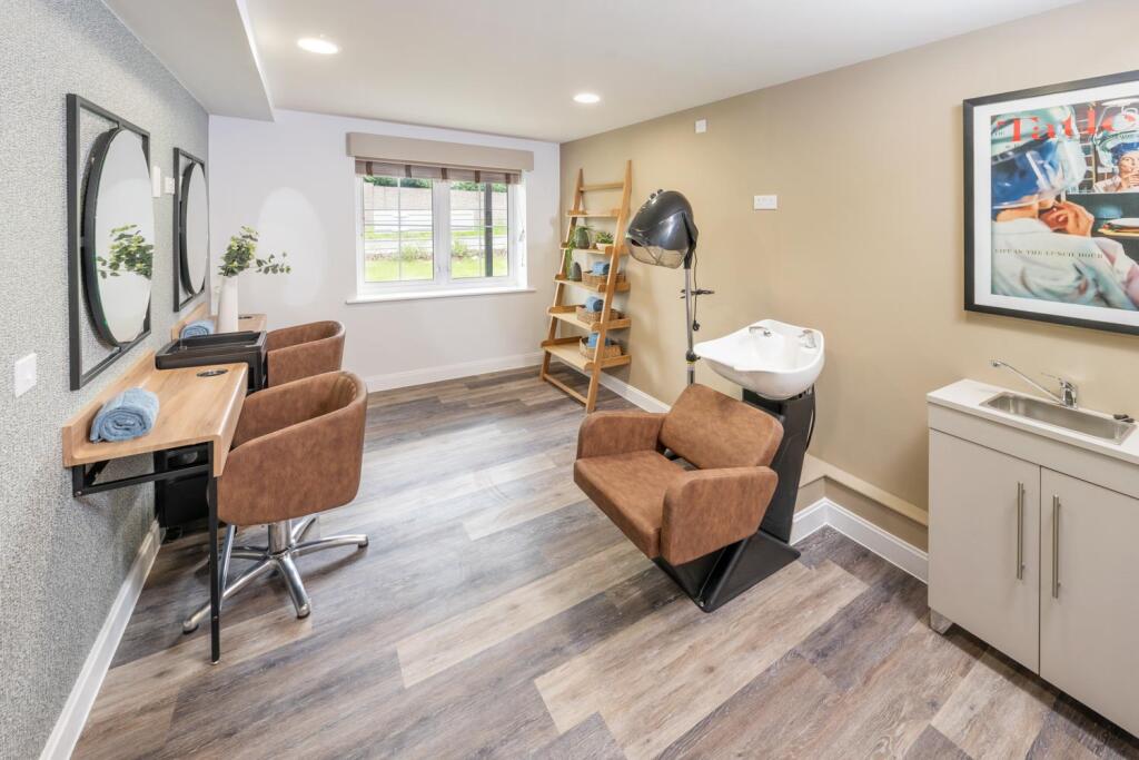 Additional image 7 of Edwin Gardens,
Saffron Walden,
Saffron Walden,
CB10 2TB